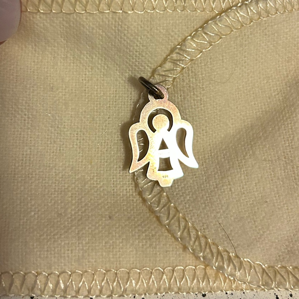 James Avery open angel charm, sterling silver ✨